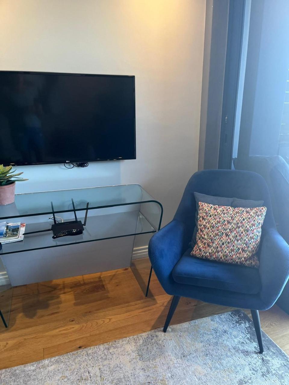 Modern In The Docklands, De Waterkant, Stunning Views, Gorgeous Pool Deck Apartamento
